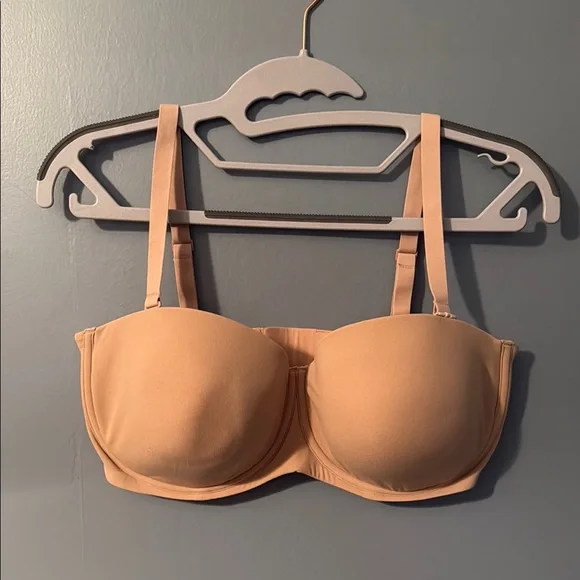 NWT 38DD SKIMS Fits Everybody Strapless Bra in Clay - Picture 1 of 6